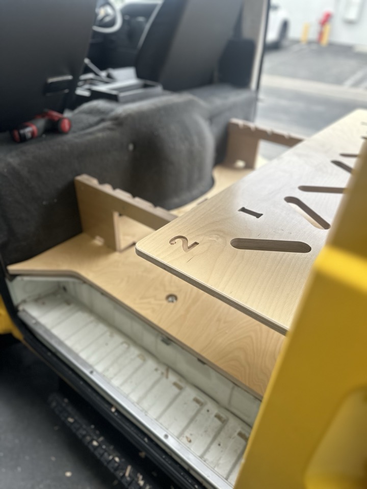 Andy's L300 — photograph 2