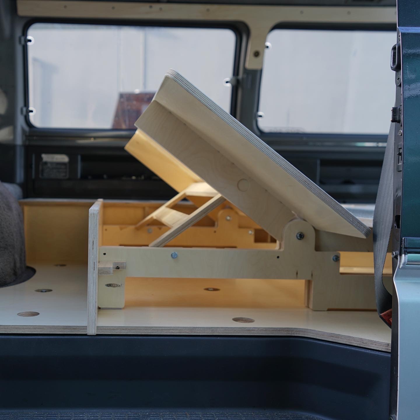 L300 Modular Bed System - Preview 4